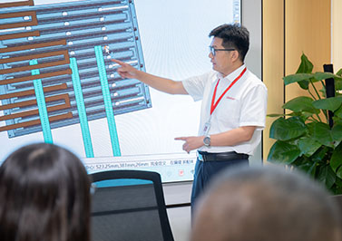 文軒熱能建設(shè)了一支實(shí)力強(qiáng)大的散熱研發(fā)團(tuán)隊(duì) 文軒熱能建設(shè)了一支實(shí)力強(qiáng)大的散熱研發(fā)團(tuán)隊(duì)